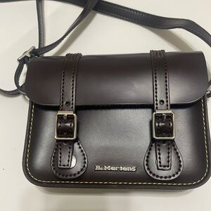 Dr Martens 7 inch Mini Crossbody Satchel EUC
